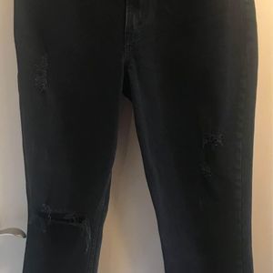 Abercrombie & Fitch The Mom High Rise Black Distressed Jeans Denim Size 8R